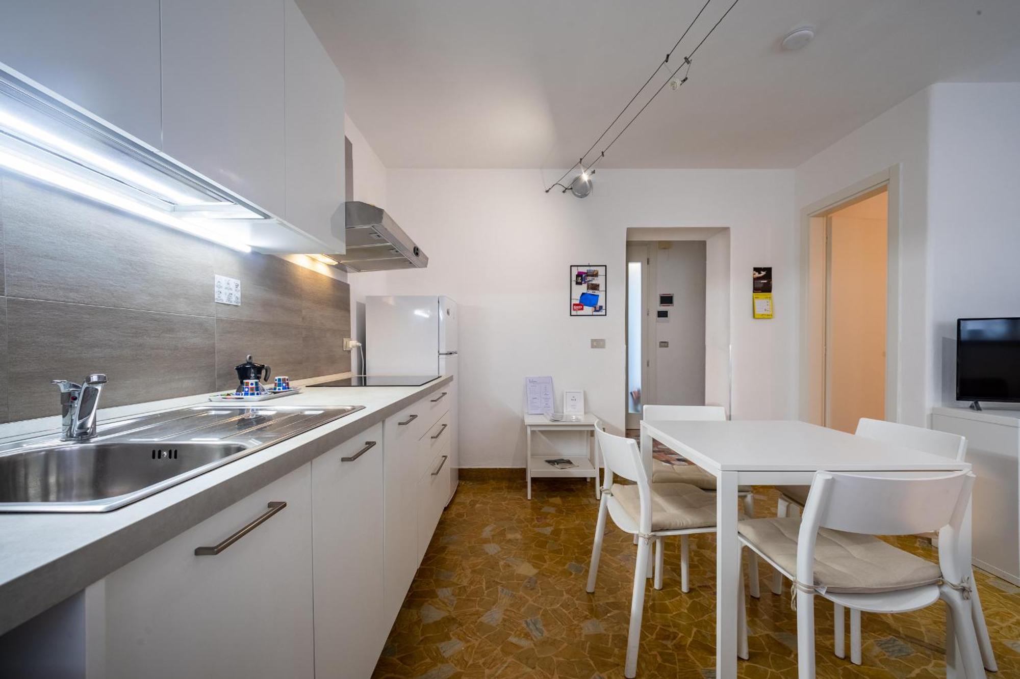 White House Studio In Виченца Экстерьер фото